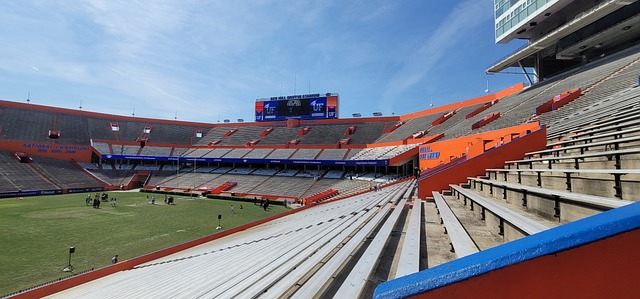 洲首富旗下 洲首富旗下